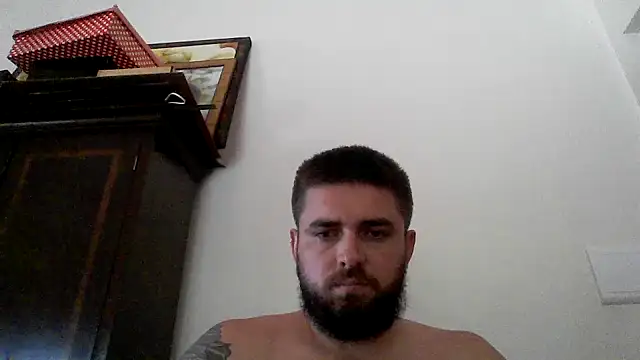 Snapshot of Dat1994 chatting on February 26, 2:27 pm Dat1994 online show from February 26, 2:27 pm