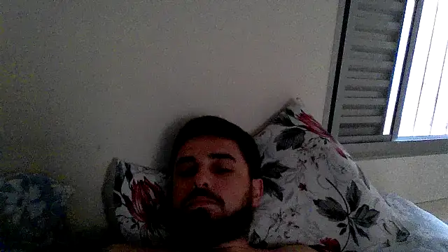 Snapshot of Dat1994 chatting on November 18, 5:38 pm Dat1994 online show from November 18, 5:38 pm