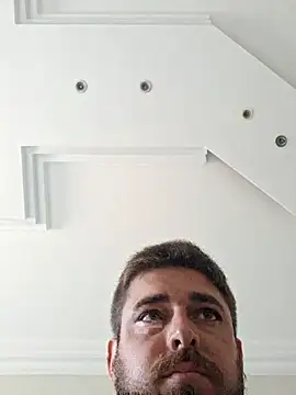 Snapshot of Dat1994 chatting on December 15, 2:34 pm Dat1994 online show from December 15, 2:34 pm