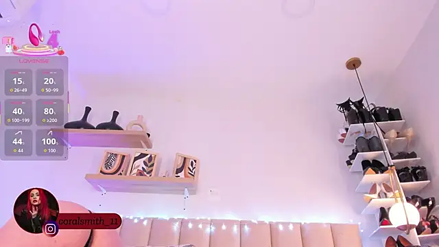 coralsmith11 online show from October 5, 4:20 pm