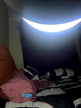 StallionPiper12 online show from December 15, 9:09 pm