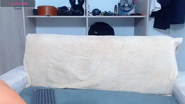 Tristan-bm online show from November 28, 12:16 pm