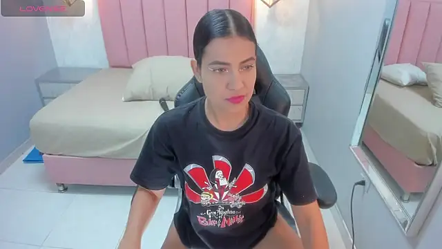 chelsyquinn online show from January 14, 4:16 am