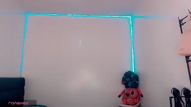  Riannagarcia  online show from October 28, 3:18 am