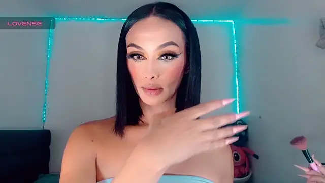  Riannagarcia  online show from November 6, 5:22 am