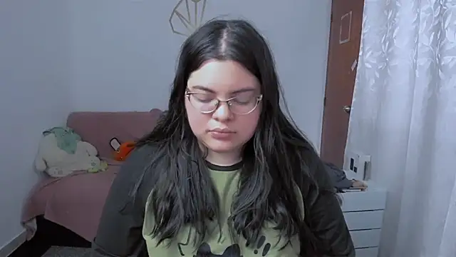 Aria Fullbuster online show from November 28, 9:37 pm