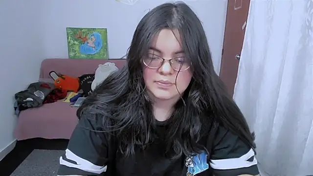 Aria Fullbuster online show from November 12, 8:45 pm