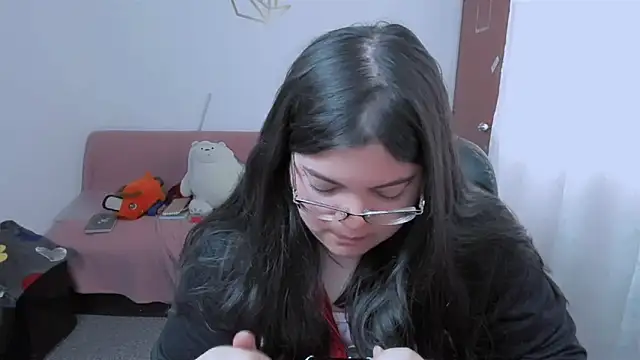 Aria Fullbuster online show from November 16, 7:07 pm