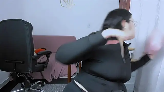 Aria Fullbuster online show from December 5, 8:50 pm