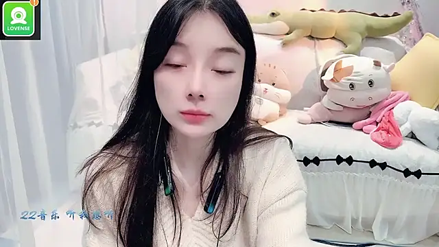 AKiKi711 online show from October 17, 4:49 am