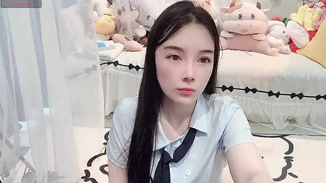 AKiKi711 online show from May 7, 4:28 am