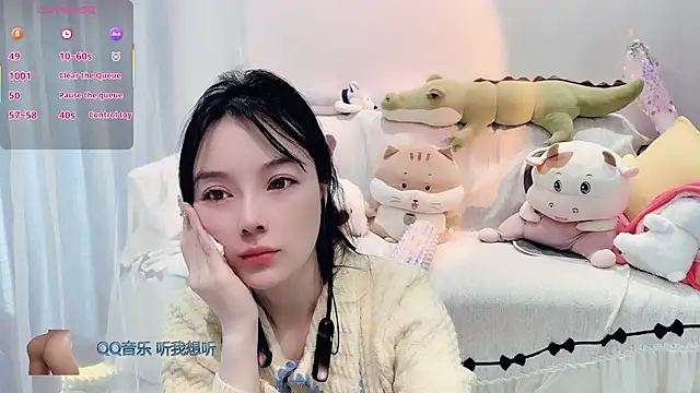 AKiKi711 online show from December 15, 3:34 am