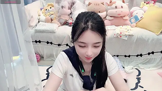 AKiKi711 online show from April 20, 4:59 am