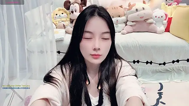 AKiKi711 online show from March 15, 5:09 pm