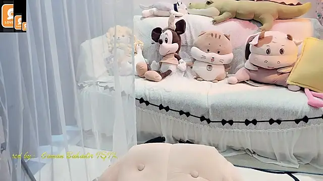 AKiKi711 online show from October 4, 4:25 am