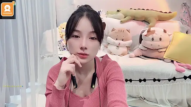 AKiKi711 online show from October 5, 4:36 am