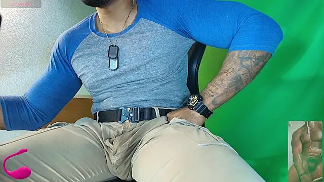 hot black3 online show from February 28, 11:32 am