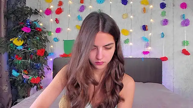 Milana Crystal  online show from March 28, 8:15 am