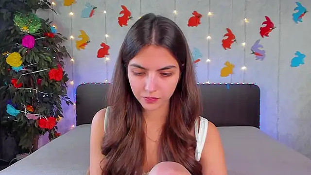 Milana Crystal  online show from April 14, 12:43 pm