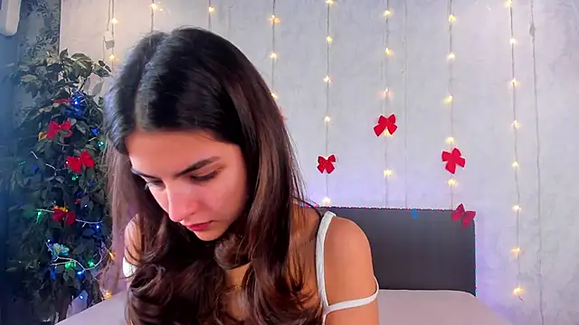 Milana Crystal  online show from January 15, 8:07 am