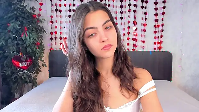 Snapshot of Milana_Crystal_ chatting on February 24, 7:55 am Milana Crystal online show from February 24, 7:55 am