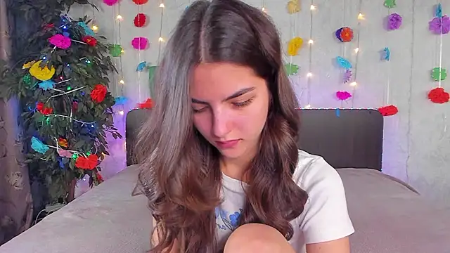 Milana Crystal  online show from March 26, 8:12 am