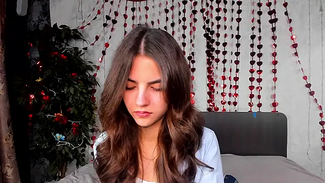 Milana Crystal  online show from February 12, 8:14 am