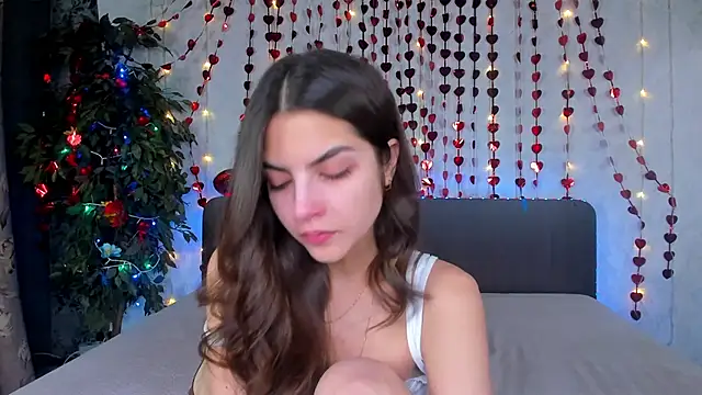 Milana Crystal  online show from March 3, 8:21 am