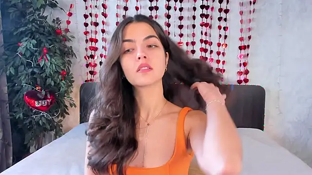 Snapshot of Milana_Crystal_ chatting on February 28, 8:20 am Milana Crystal online show from February 28, 8:20 am