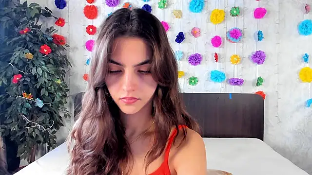 Snapshot of Milana_Crystal_ chatting on March 21, 8:06 am Milana Crystal online show from March 21, 8:06 am