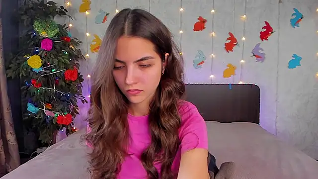 Milana Crystal  online show from April 9, 7:14 am