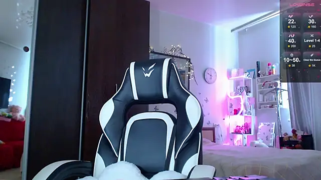 Sidney blush online show from April 9, 4:58 am