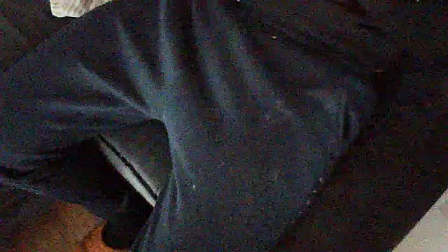 Snapshot of kiksnap-meistro5 chatting on February 19, 4:04 pm kiksnap-meistro5 online show from February 19, 4:04 pm