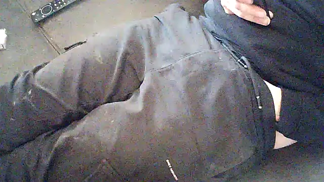 kiksnap-meistro5 online show from April 7, 1:57 pm