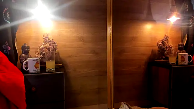 Snapshot of Cori_Paige chatting on December 19, 11:40 pm Cori Paige online show from December 19, 11:40 pm