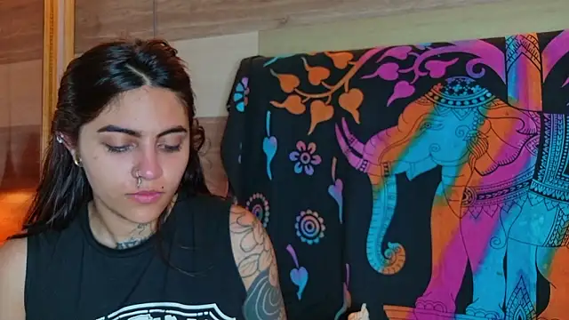 Snapshot of Cori_Paige chatting on February 3, 4:10 am Cori Paige online show from February 3, 4:10 am