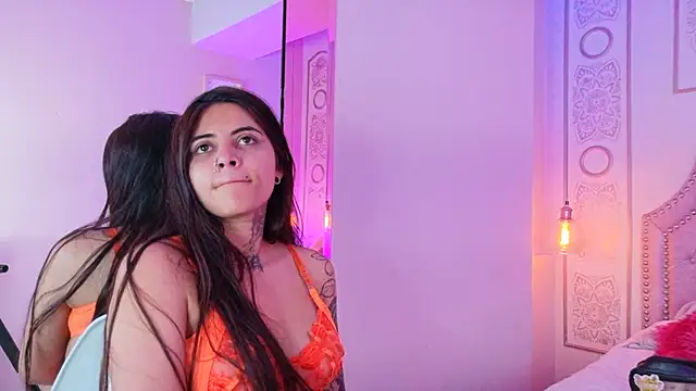 Snapshot of Cori_Paige chatting on February 22, 4:04 am Cori Paige online show from February 22, 4:04 am