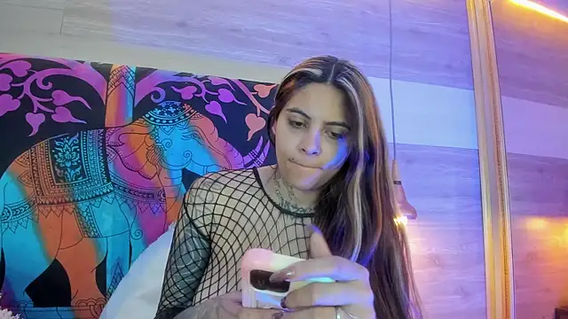 Cori Paige online show from April 11, 4:09 am