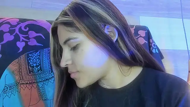 Cori Paige online show from April 12, 4:05 am