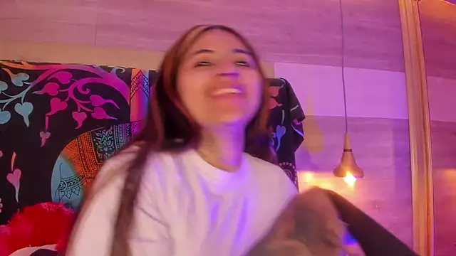 Cori Paige online show from April 16, 4:13 am