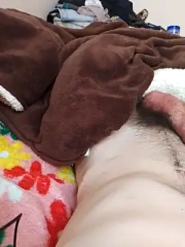 Adee21e online show from December 3, 2:16 pm