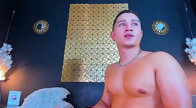 Snapshot of francesco_evan chatting on March 5, 11:49 pm francesco evan online show from March 5, 11:49 pm