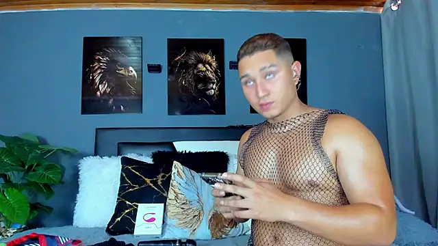 Snapshot of francesco_evan chatting on September 10, 9:14 pm francesco evan online show from September 10, 9:14 pm