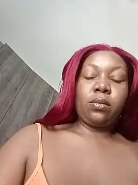 Snapshot of SassyAss_Coco chatting on June 6, 1:22 am SassyAss Coco online show from June 6, 1:22 am