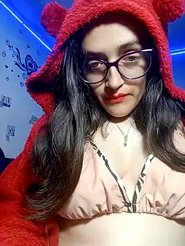 anndreapds online show from April 9, 9:21 pm