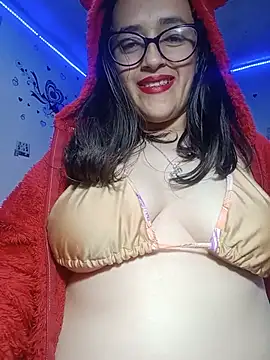 anndreapds online show from May 8, 11:41 pm