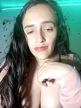 anndreapds online show from January 2, 6:07 am
