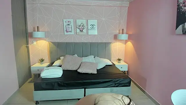 zara  sweet online show from November 11, 1:17 pm