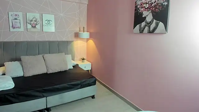 zara  sweet online show from December 5, 1:21 pm