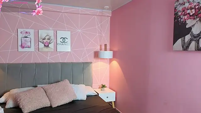 Snapshot of zara__sweet chatting on July 10, 3:12 pm zara sweet online show from July 10, 3:12 pm